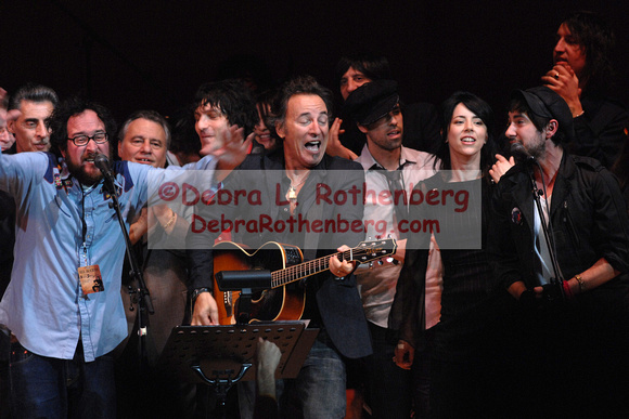 All_Star_Tribute_Concert_To_Bruce_Springsteen_DLR_82-034