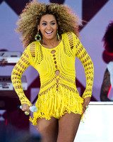 Beyonce_DLR-002
