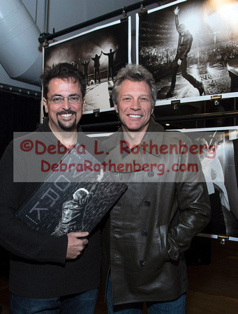 11.12.14 David Bergman, Jon Bon Jovi-010