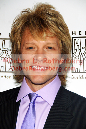 05.04.06 Bon Jovi Help Us Tribute Awards Dinner-023