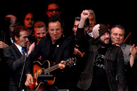 All_Star_Tribute_Concert_To_Bruce_Springsteen_DLR_82-019