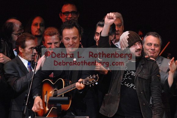 All_Star_Tribute_Concert_To_Bruce_Springsteen_DLR_82-019
