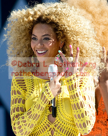 Beyonce_DLR-065