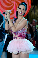 Katy Perry-TODAY Show 8.27.10